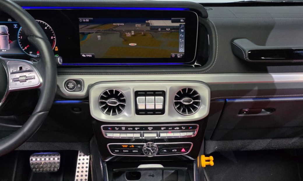 Mercedes-Benz G-Class G400d, 2024