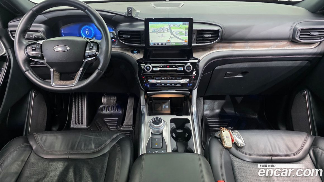 Ford Explorer 3.0 Platinum 4WD, 2022