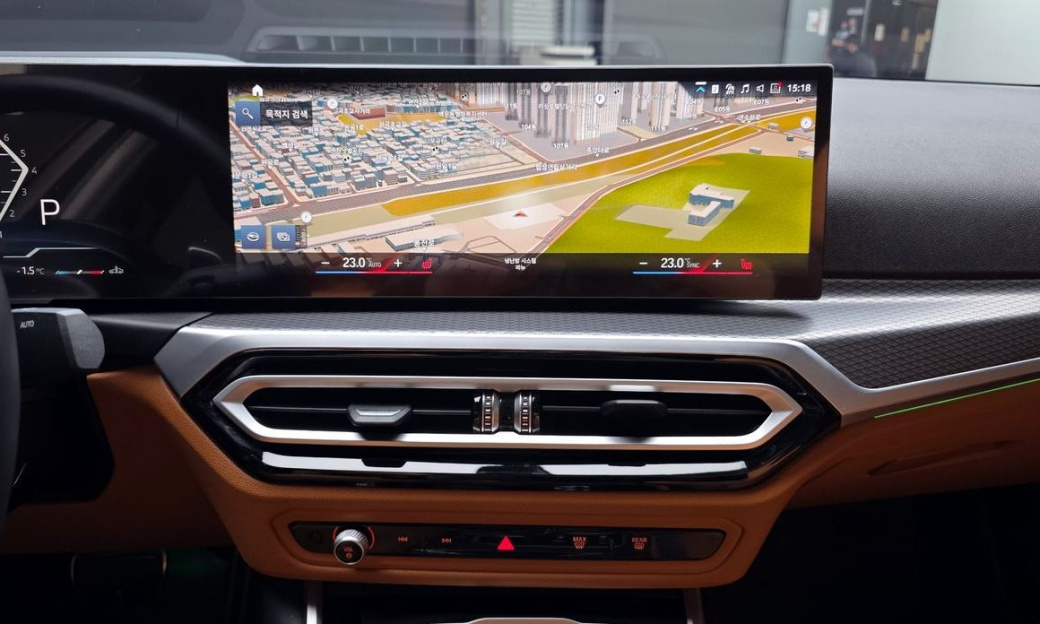 BMW 3-Series 320i M Sport, 2023