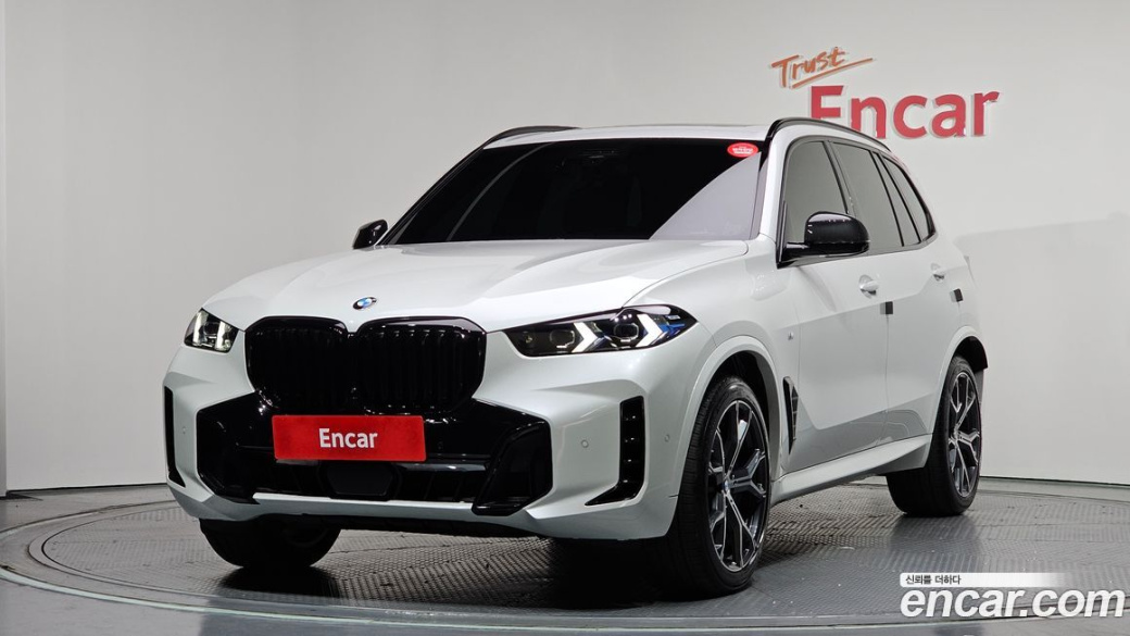 BMW X5 xDrive 40i M Sport, 2025