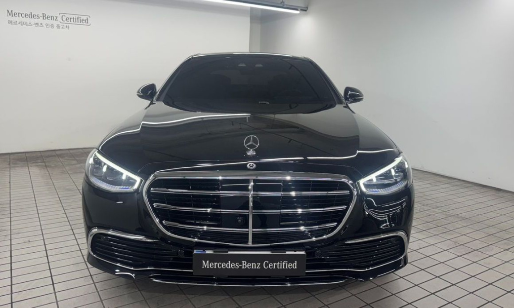 Mercedes-Benz S-Class S350 d 4MATIC, 2025