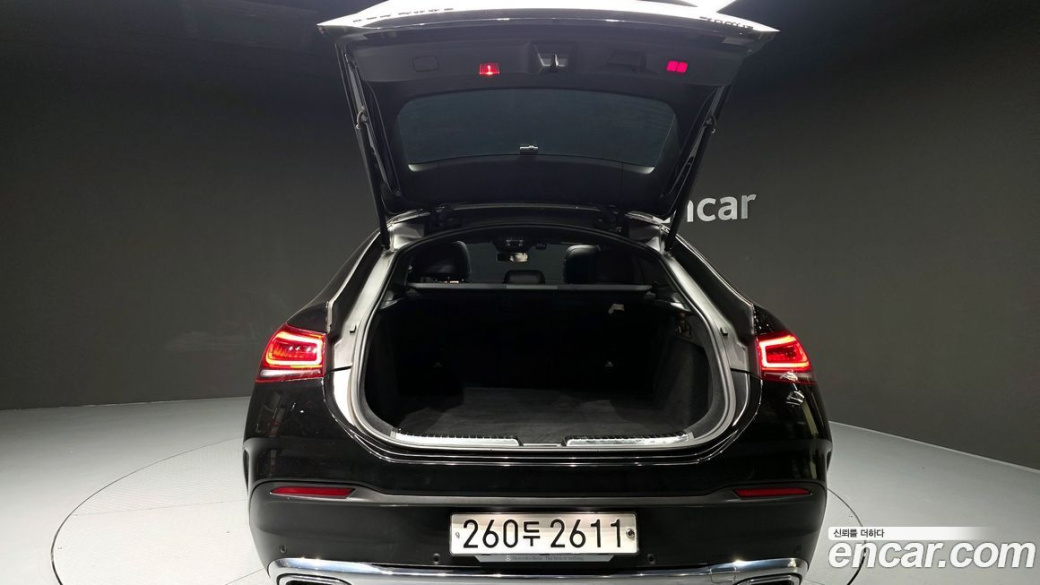 Mercedes-Benz GLE-Class GLE400d 4MATIC Coupe, 2021