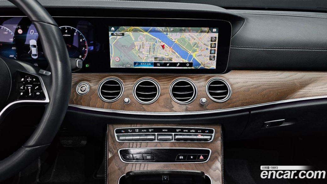 Mercedes-Benz E-Class E250 Exclusive, 2022