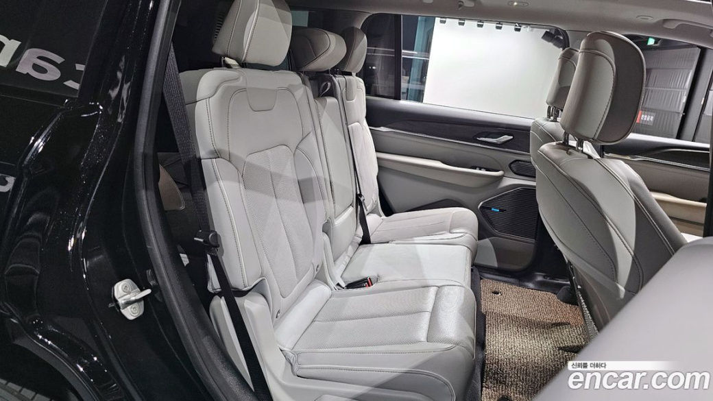 Jeep Cherokee L 3.6 Overland, 2021