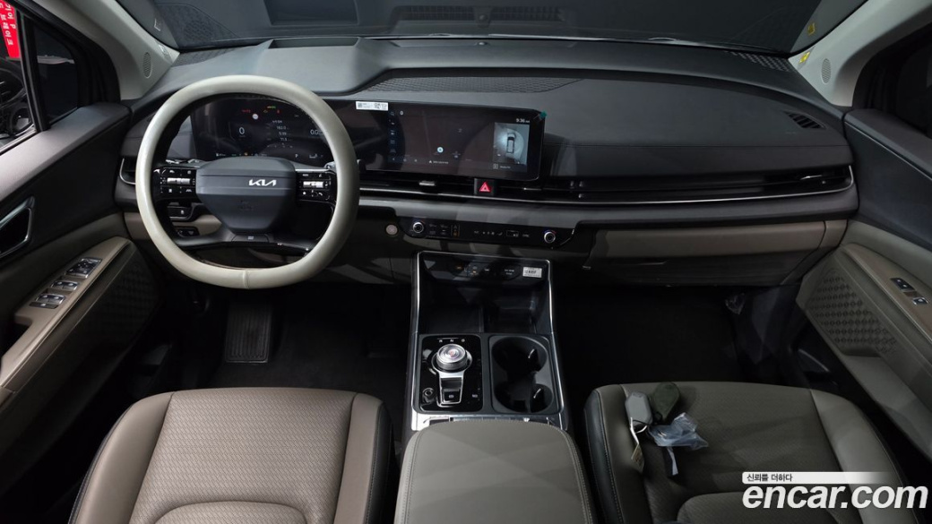 Kia Carnival 7-Seater Noblesse, 2025