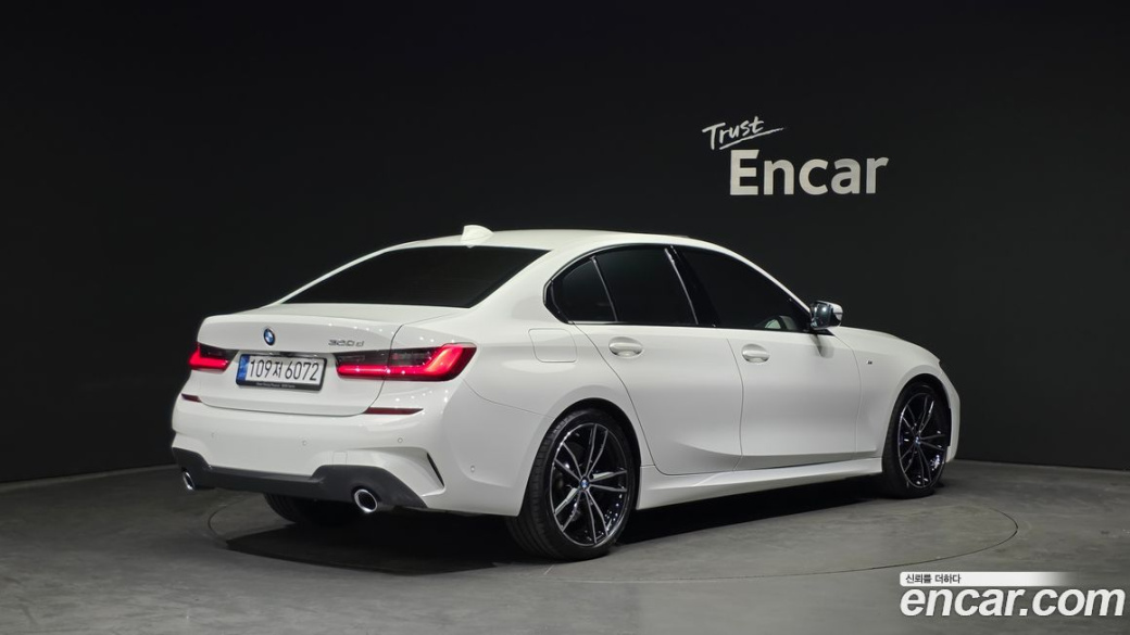 BMW 3-Series 320d M Sport, 2022