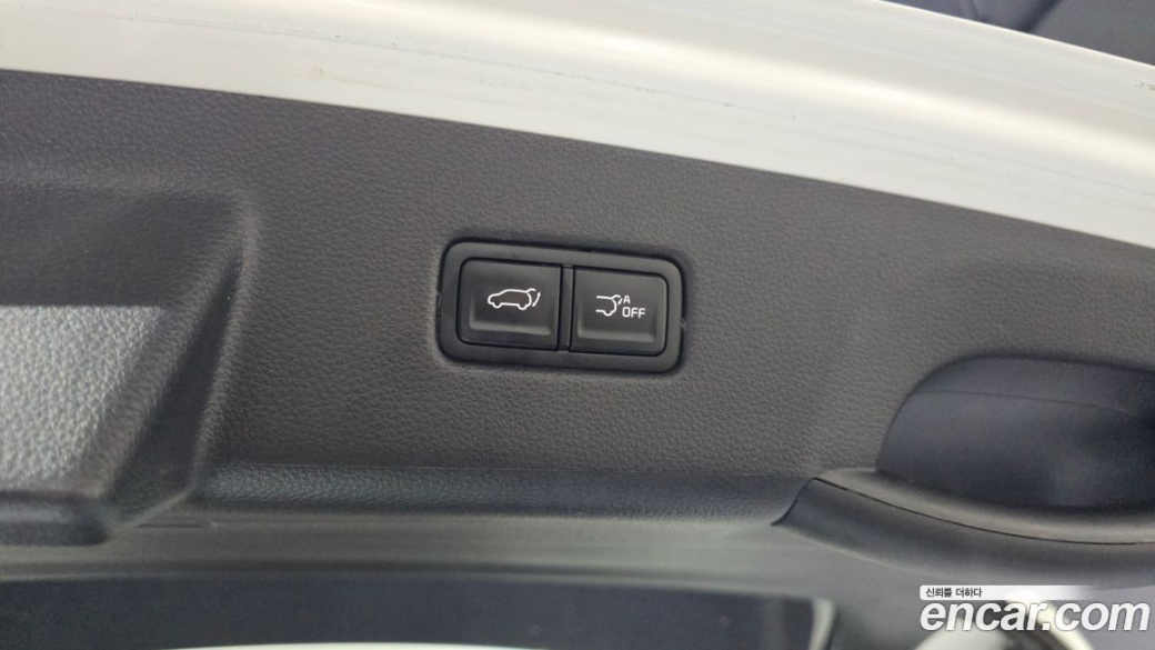 Kia Carnival 9-Seater Noblesse, 2023