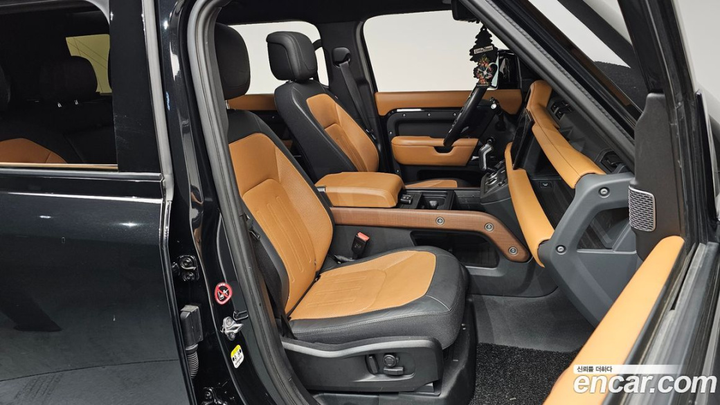 Land Rover Defender 110 P400 X, 2023