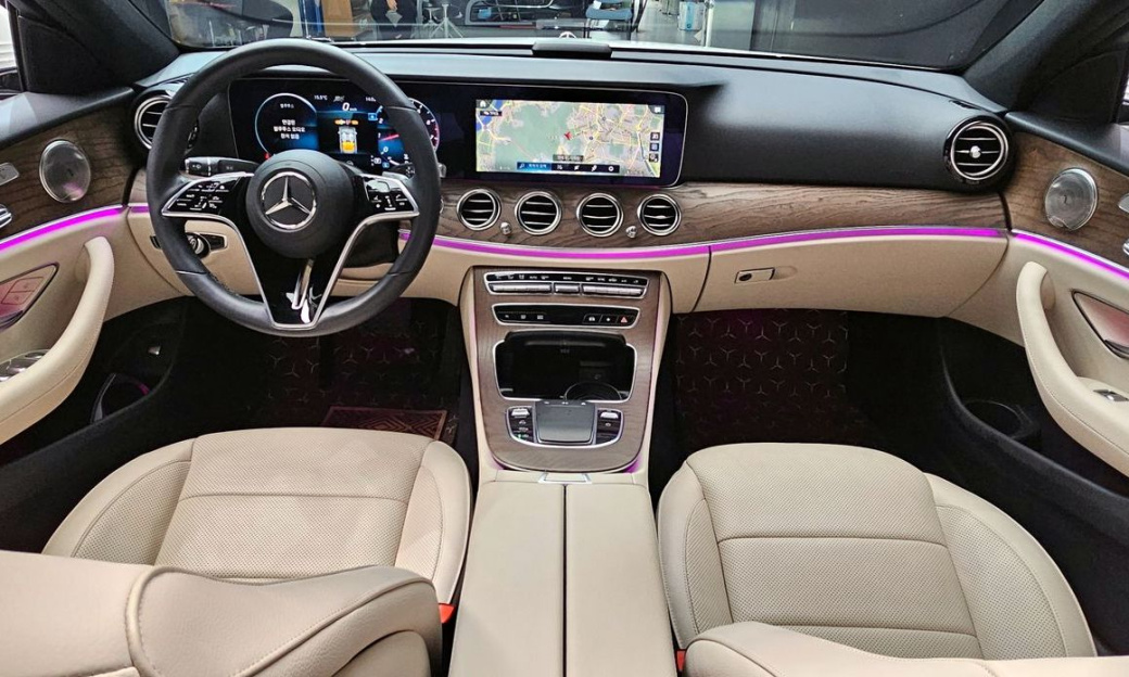 Mercedes-Benz E-Class E250 Exclusive, 2023