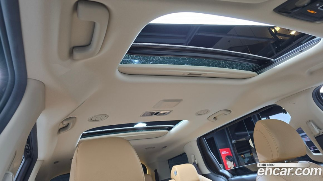 Kia Carnival 9-Seater Signature, 2022