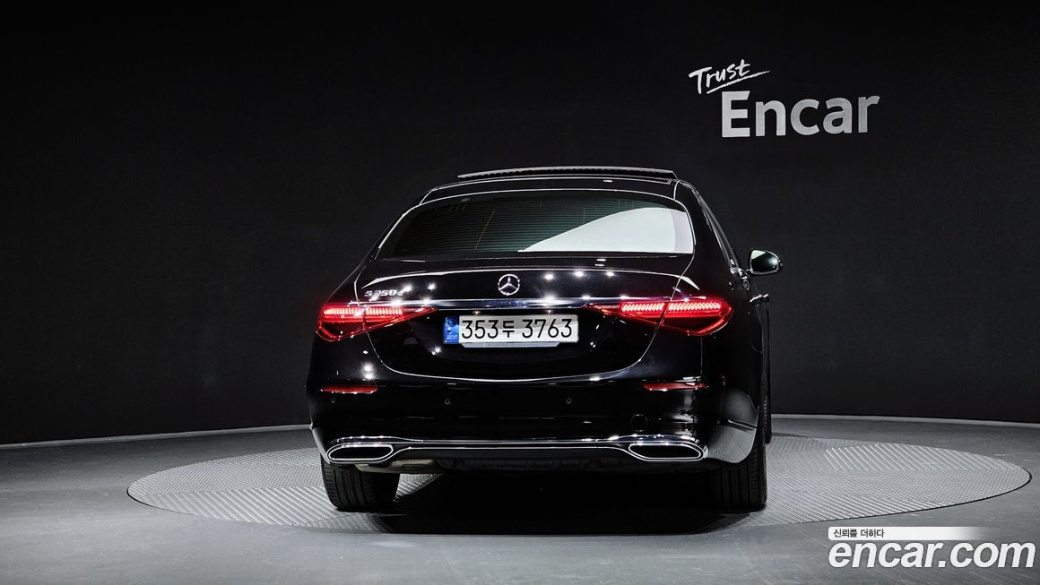 Mercedes-Benz S-Class S350 d, 2022