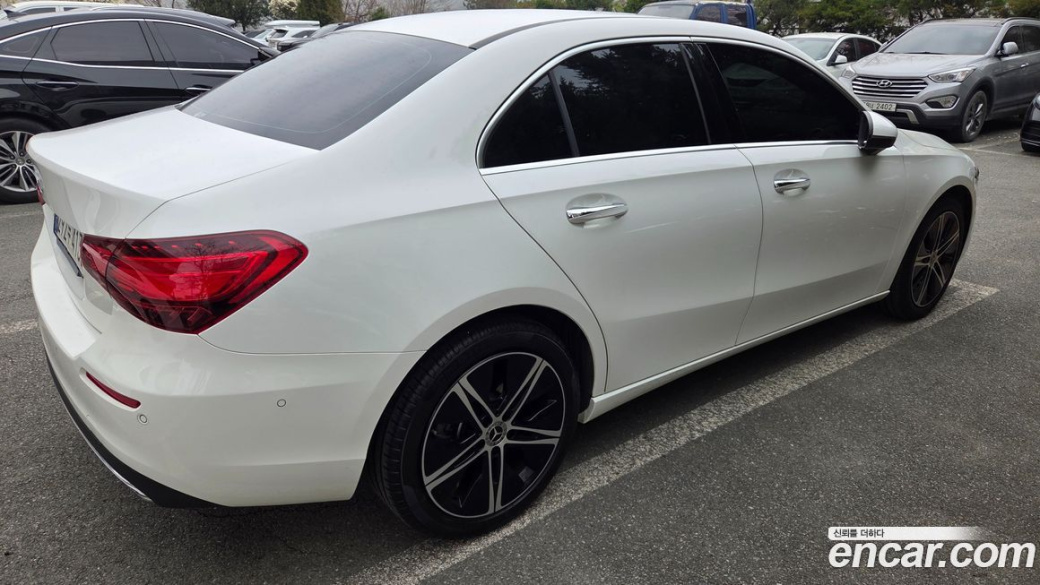 Mercedes-Benz A-Class A220 Sedan, 2024