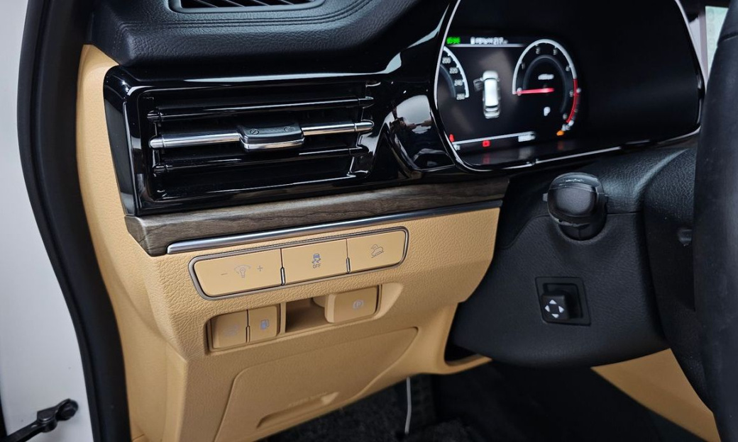 Kia Mohave Diesel 3.0 4WD 7-Seater, 2021