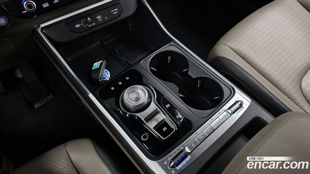 Kia Carnival 9-Seater Noblesse, 2024