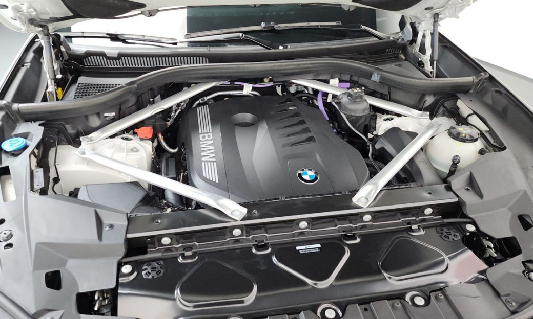 BMW X5 xDrive 40i M Sport, 2025