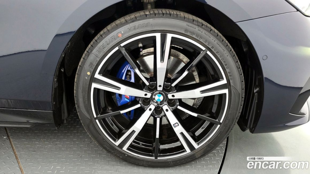 BMW 5-Series 530i xDrive M Sport, 2025