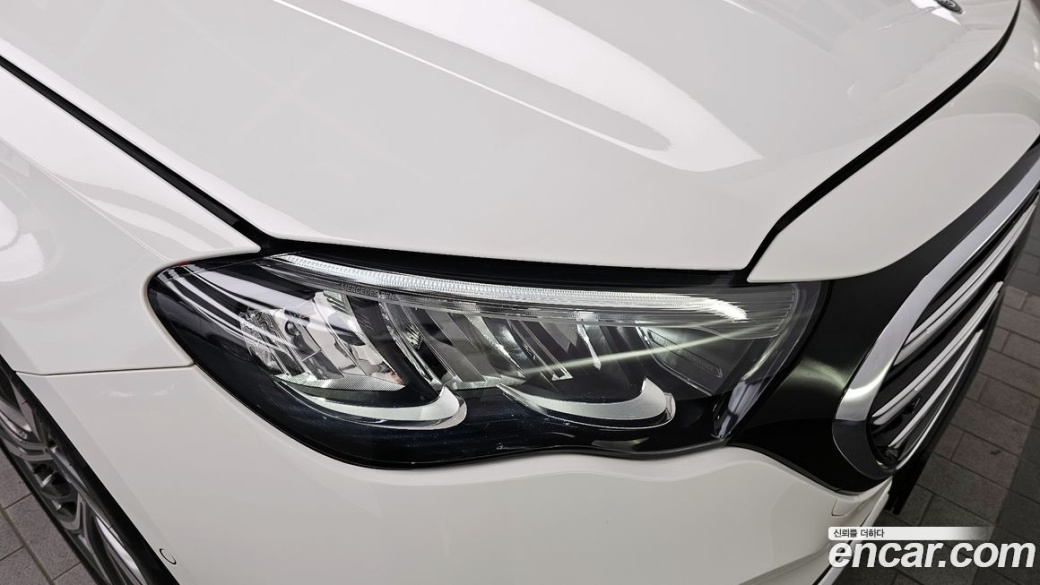 Mercedes-Benz E-Class E220d 4MATIC Exclusive, 2024