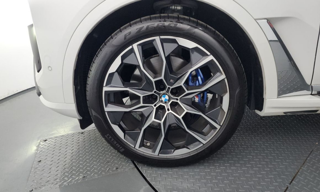 BMW X7 xDrive 40i M Sport 6STR, 2026