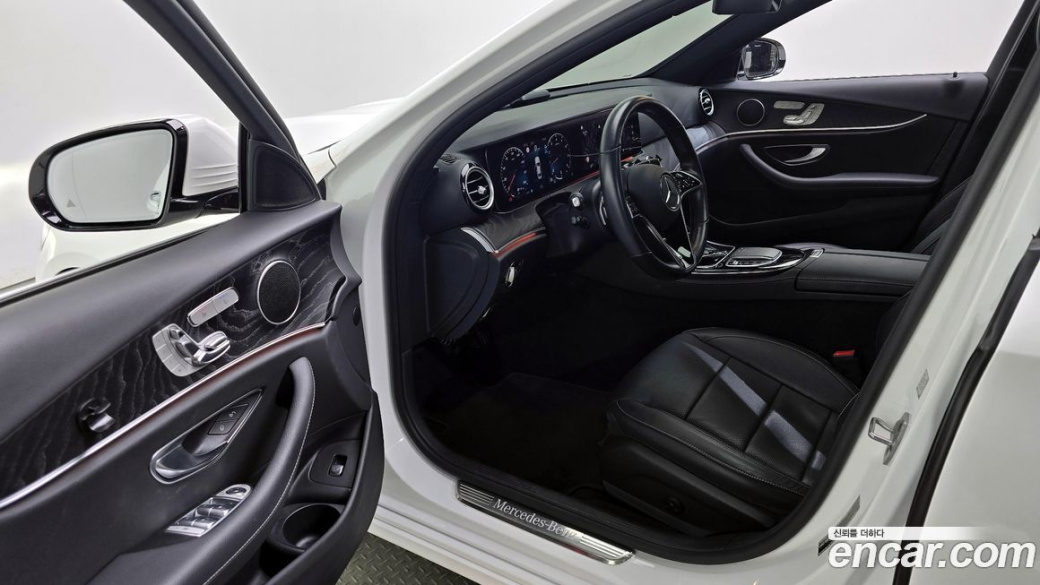 Mercedes-Benz E-Class E250 Avantgarde, 2022