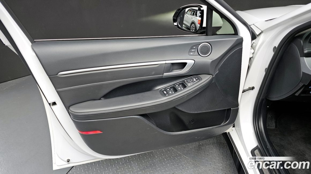 Hyundai Sonata 2.0, 2024