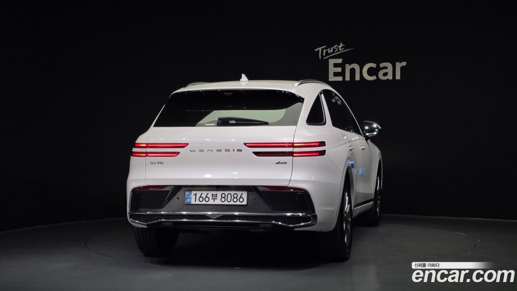 Genesis GV70 2.5T Gasoline AWD, 2025