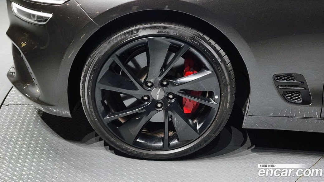 Genesis G70 Gasoline 2.0T 2WD, 2022