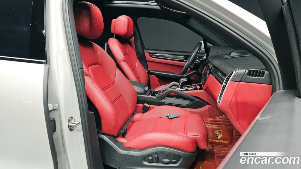 Porsche Cayenne 3.0, 2023