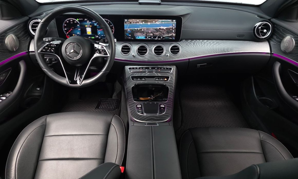 Mercedes-Benz E-Class E350 4MATIC Avantgarde, 2022