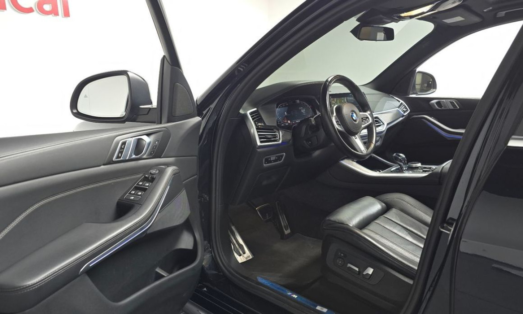 BMW X5 xDrive 40i M Sport, 2022