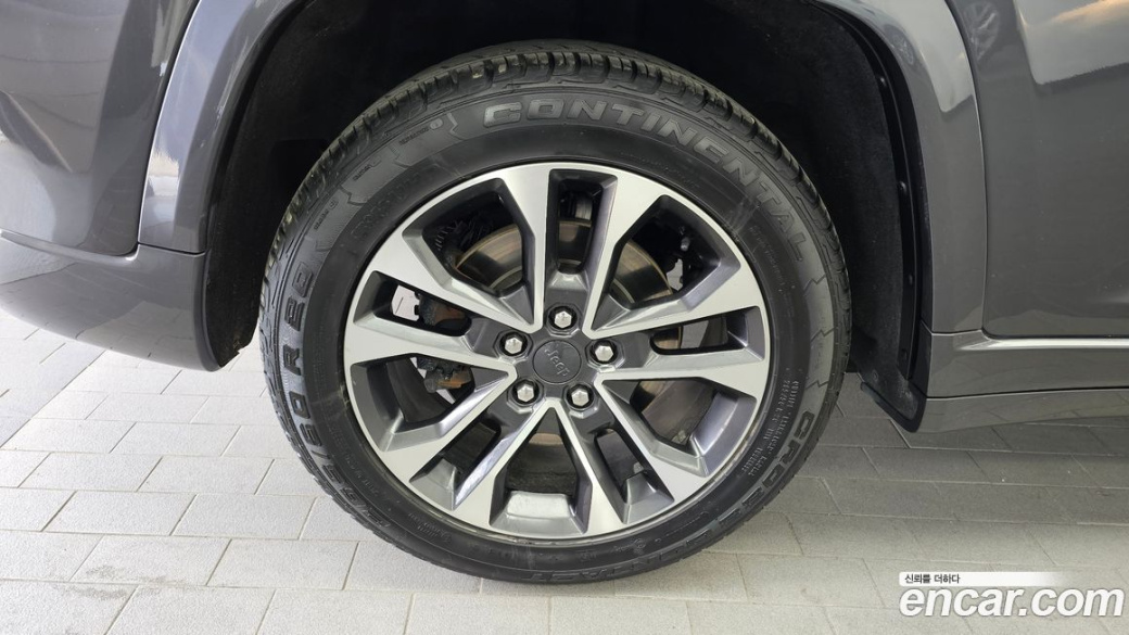 Jeep Cherokee 3.6 Overland, 2023