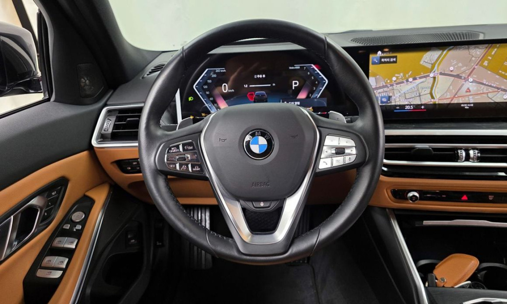 BMW 3-Series 320i Touring, 2024