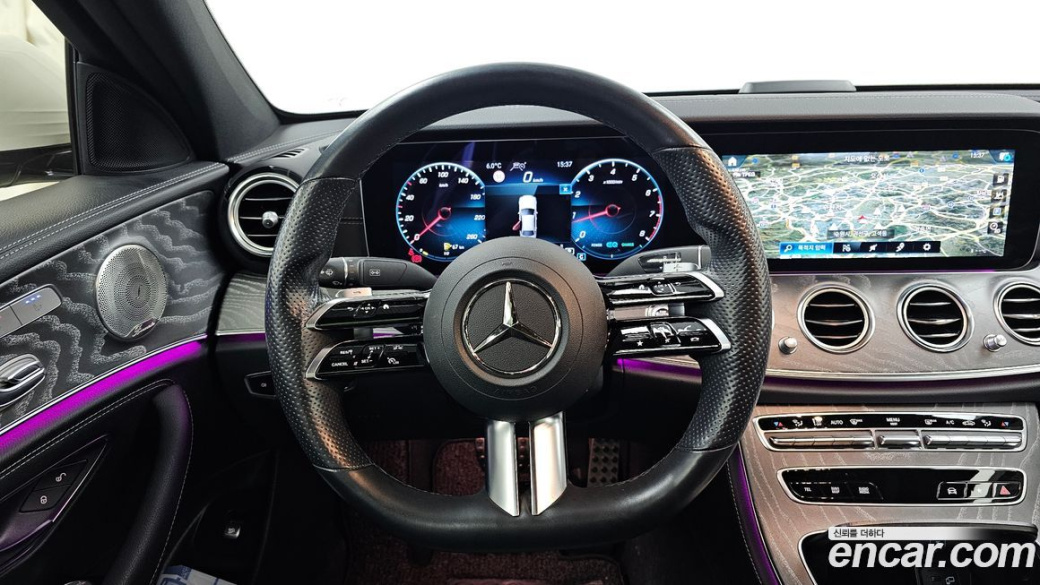 Mercedes-Benz E-Class E350 4MATIC AMG Line, 2022