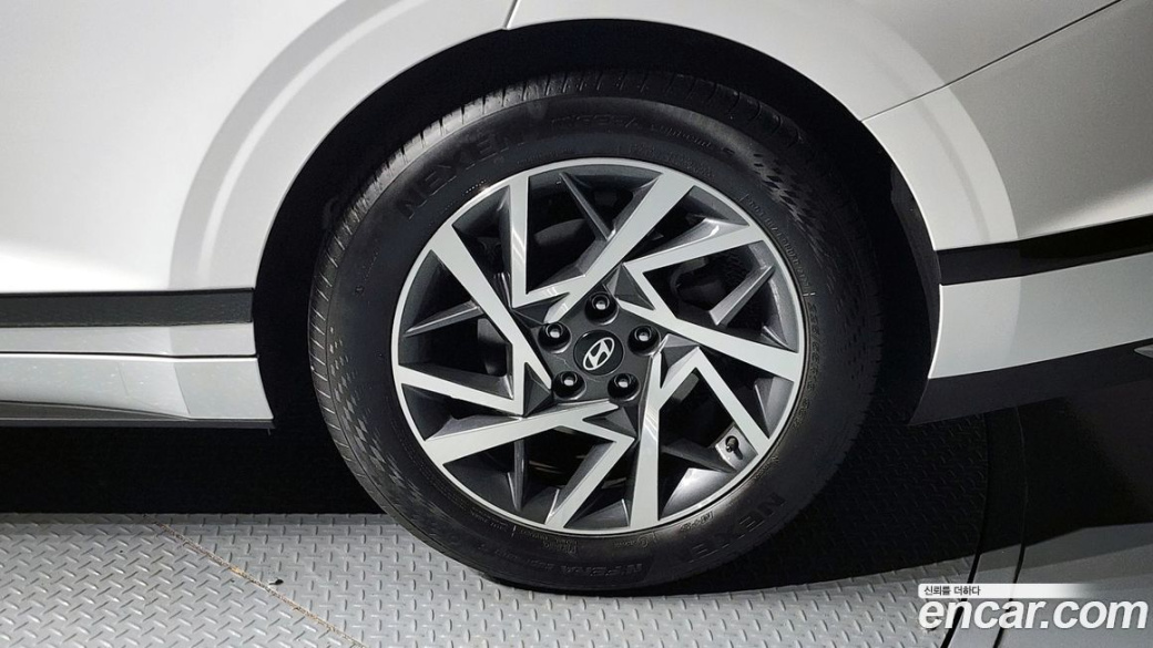 Hyundai Grandeur 2,5 Gasoline 2WD, 2023
