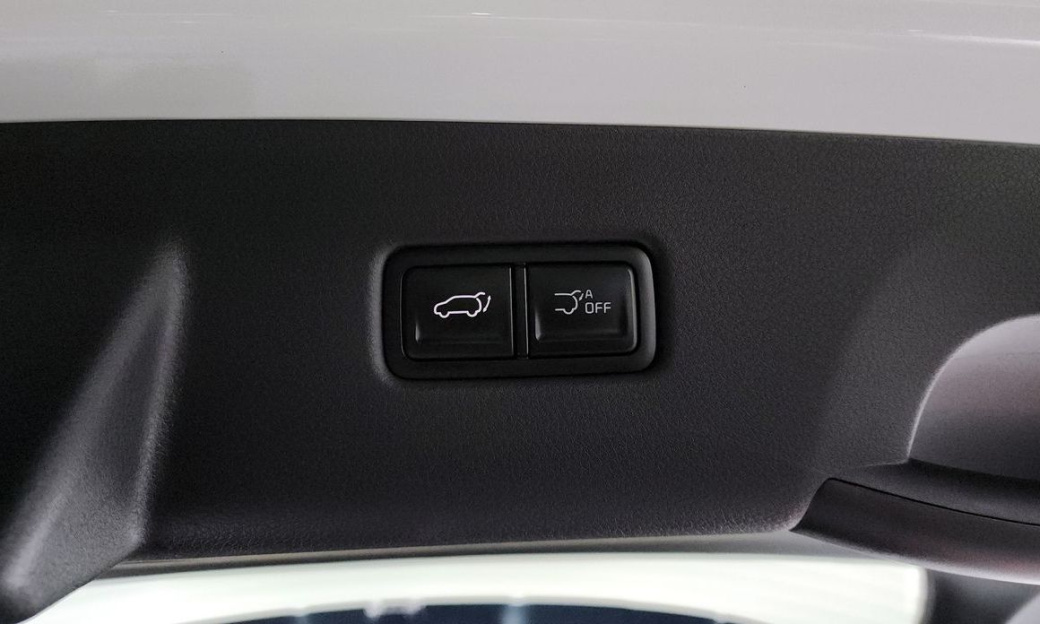Kia Carnival 9-Seater Noblesse, 2025