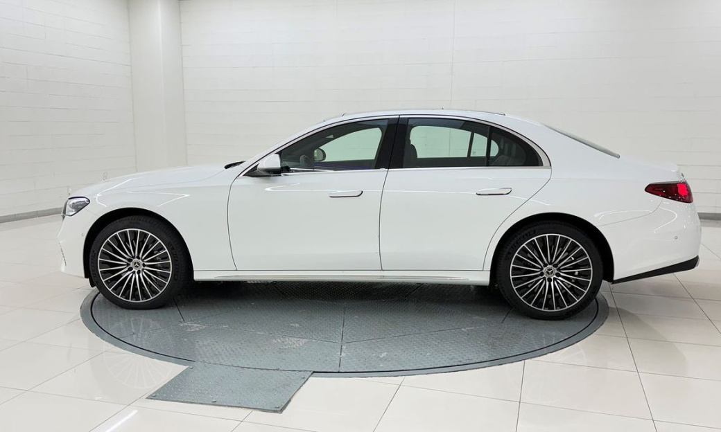 Mercedes-Benz E-Class E450 4MATIC Exclusive, 2025