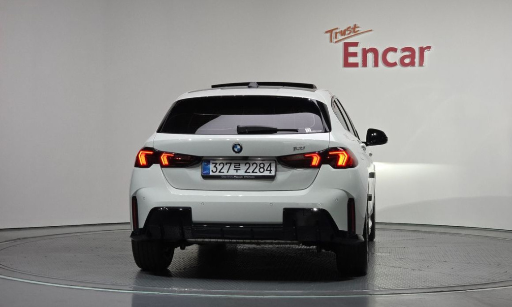 BMW 1-Series 120 M Sport, 2025