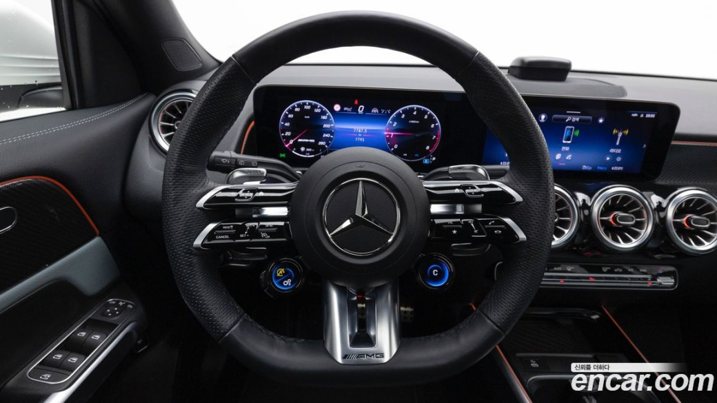 Mercedes-Benz GLB-Class AMG GLB35 4MATIC, 2025