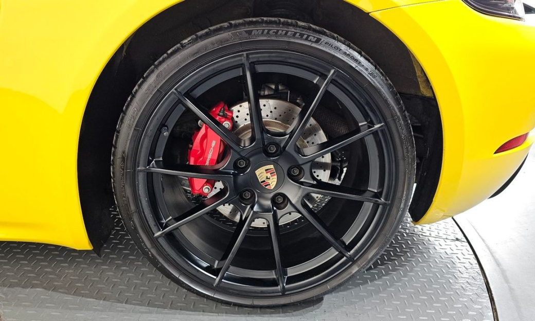 Porsche 718 4.0 GTS, 2024