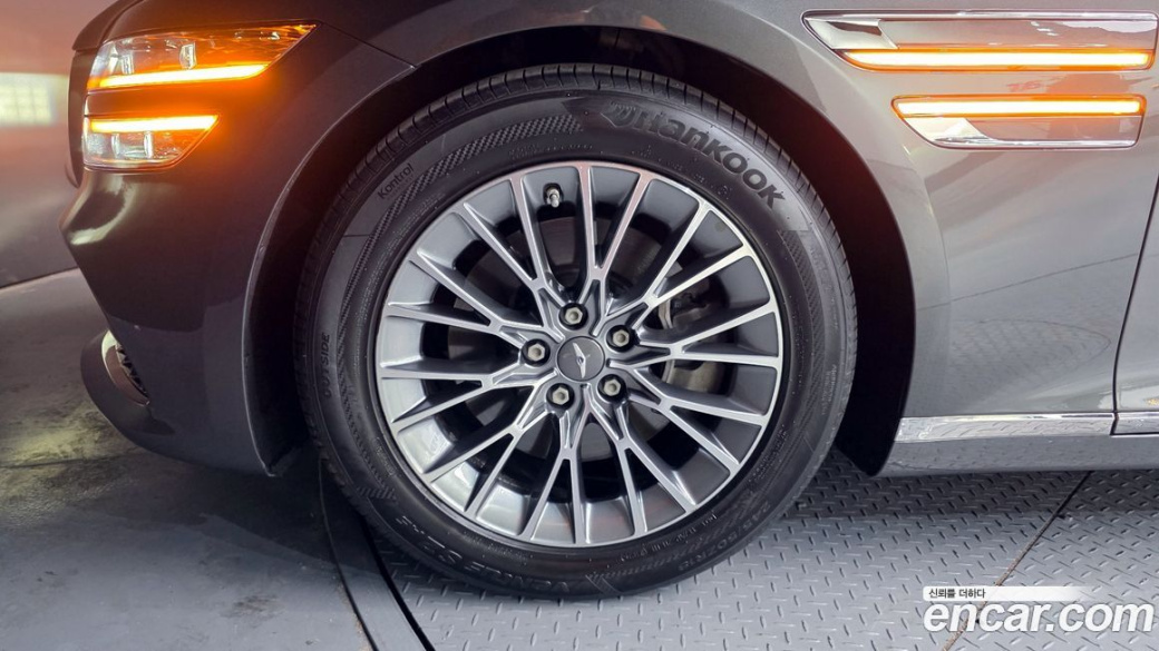 Genesis G80 Gasoline 2.5 Turbo AWD, 2022