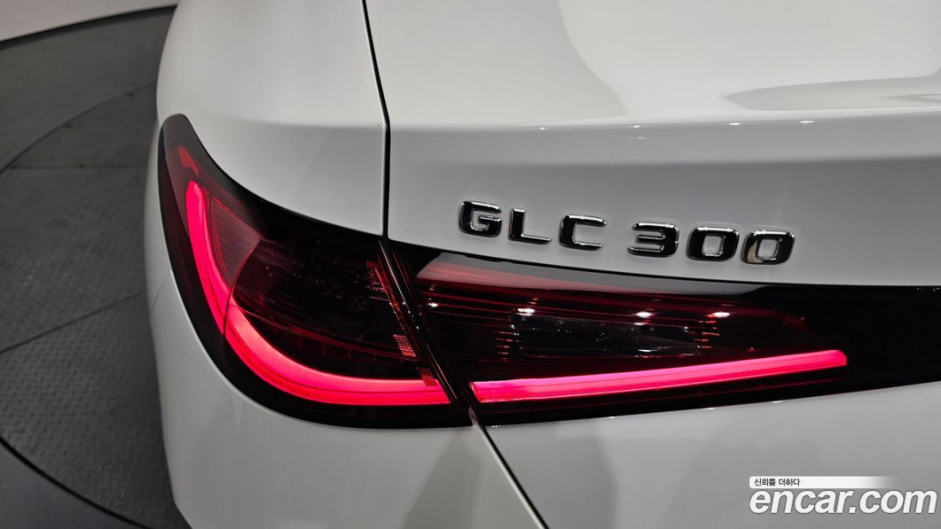 Mercedes-Benz GLC-Class GLC300 4MATIC Coupe, 2024