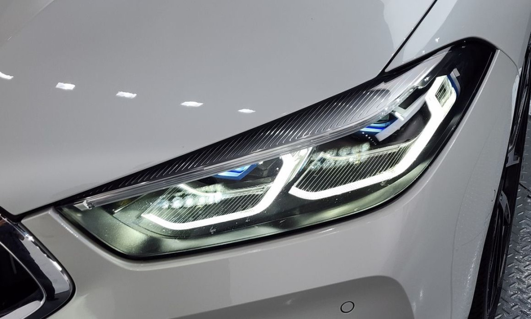 BMW 8-Series 840i xDrive M Sport Coupe, 2022