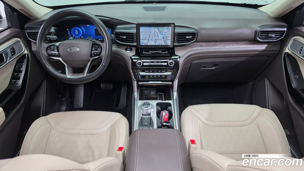 Ford Explorer 3.0 Platinum 4WD, 2022