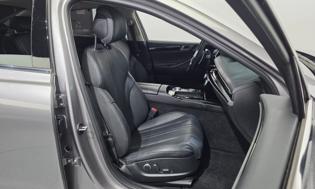 Genesis G80 Gasoline 2.5 Turbo AWD, 2022