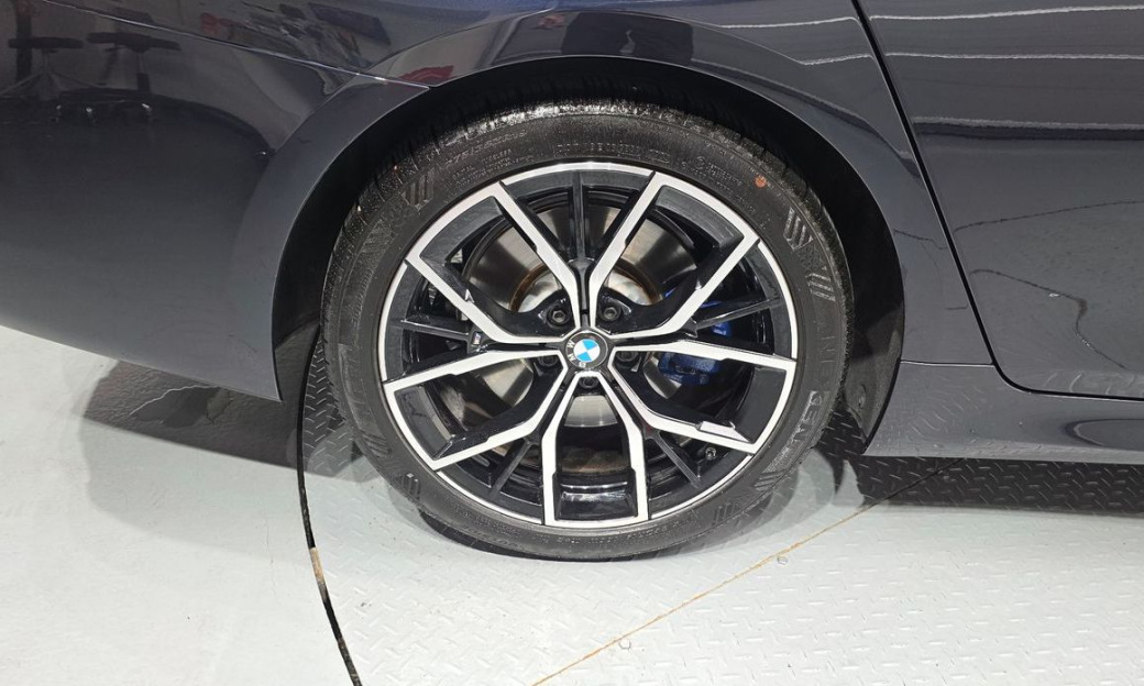 BMW 5-Series 530i xDrive M Sport Package, 2023