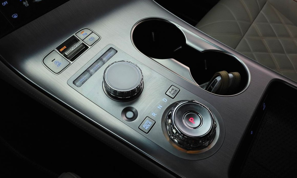 Genesis GV70 2.5T Gasoline AWD, 2025