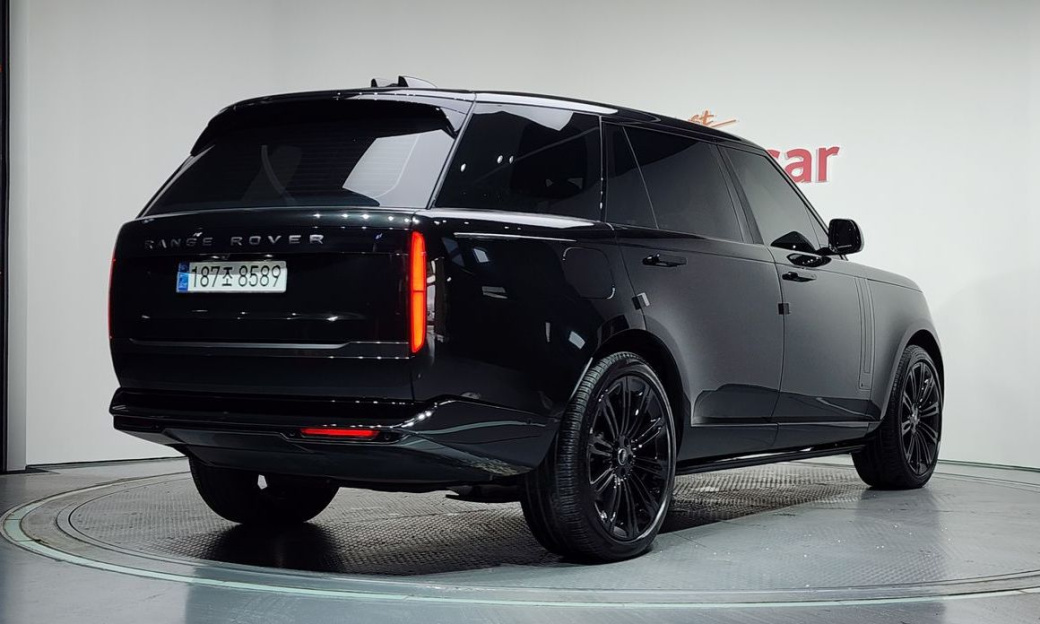 Land Rover Range Rover D350 Autobiography Long Wheel Base, 2024