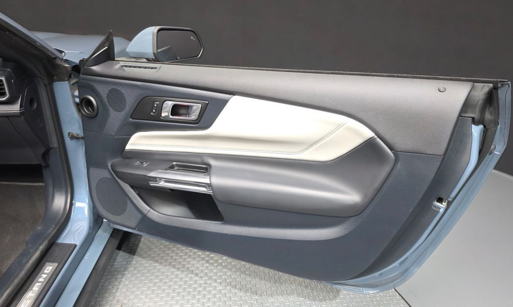 Ford Mustang 2.3 Ecoboost Premium Convertible, 2024