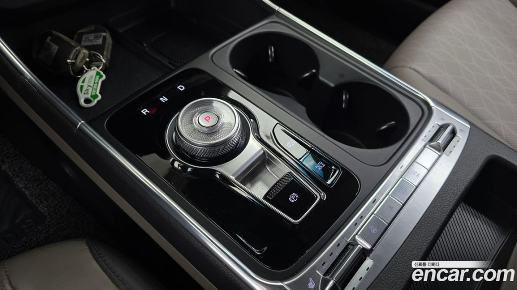 Kia Carnival 9-Seater Noblesse, 2024