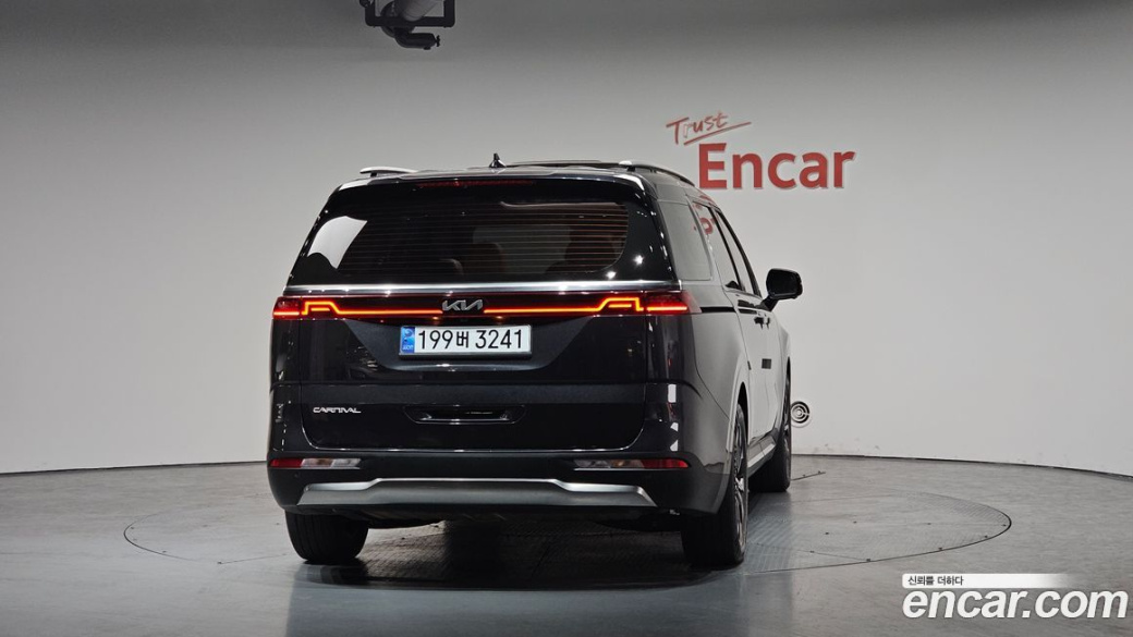 Kia Carnival 9-Seater Signature, 2023