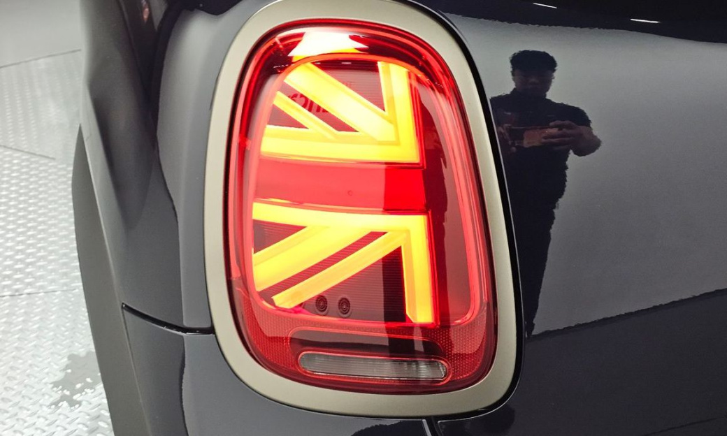 Mini Cooper Convertible Resolute Edition, 2024